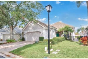 8325 FOXWORTH CIRCLE, ORLANDO, FL 32819 - MLS#MFRO6391257