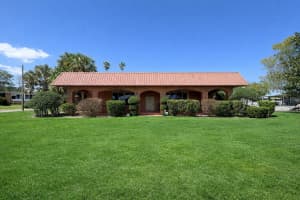 6 Palm Way, HAINES CITY