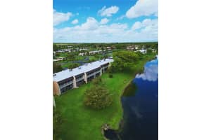 140 LAKE MERYL DRIVE, WEST PALM BEACH, FL 33411 - MLS#MFRO6391262