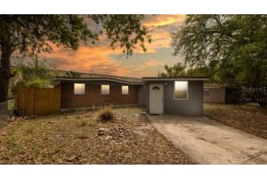 1040 MAXEY DRIVE, WINTER GARDEN, FL 34787 - MLS#MFRO6391395