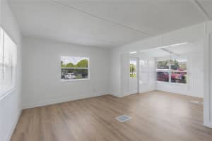 814 ROSEAPPLE AVENUE, LADY LAKE, FL 32159 - MLS#MFRO6391431