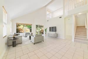 7291 HAWKSNEST BOULEVARD, ORLANDO, FL 32835 - MLS#MFRO6391432