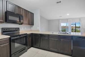 336 ARBOR LAKES DRIVE, DAVENPORT, FL 33896 - MLS#MFRO6391590