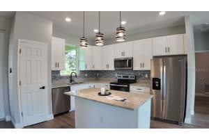 4200 LEAF ROAD, SEBRING, FL 33875 - MLS#MFRO6391600