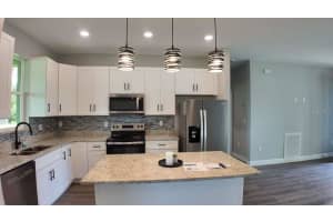 4200 LEAF ROAD, SEBRING, FL 33875 - MLS#MFRO6391600