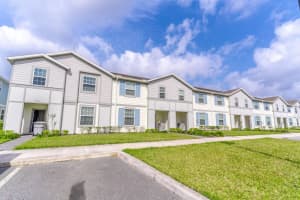 886 PARADISE DRIVE, DAVENPORT, FL 33897 - MLS#MFRO6391623