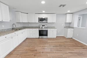 225 4TH JPV STREET, WINTER HAVEN, FL 33880 - MLS#MFRO6391639