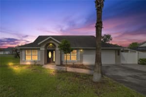 213 SUNSET CT, DAVENPORT, FL 33837 - MLS#MFRO6391744