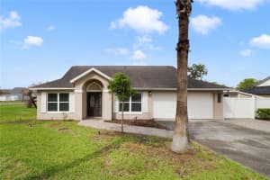 213 SUNSET CT, DAVENPORT, FL 33837 - MLS#MFRO6391744