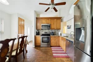 213 SUNSET CT, DAVENPORT, FL 33837 - MLS#MFRO6391744