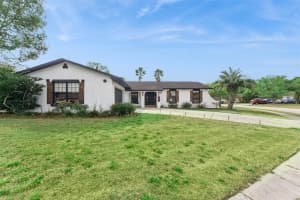 121 BEARSS CIRCLE, LONGWOOD, FL 32750 - MLS#MFRO6391757