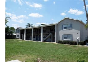 302 SPRING GARDEN AVENUE, DELAND, FL 32720 - MLS#MFRO6391786