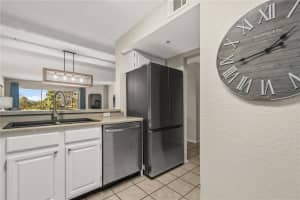 13917 FAIRWAY ISLAND DRIVE, ORLANDO, FL 32837 - MLS#MFRO6391829