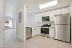 2861 WILLOW RUN, ORLANDO, FL 32808 - MLS#MFRO6391845