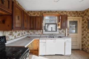 2446 MAGNOLIA STREET, LAKELAND, FL 33801 - MLS#MFRO6391847