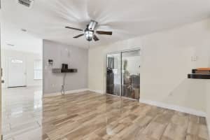 2260 DOLARWAY STREET, SANFORD, FL 32771 - MLS#MFRO6391869