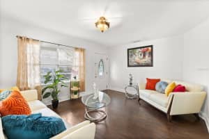 6908 OREGON AVENUE, TAMPA, FL 33604 - MLS#MFRO6392077