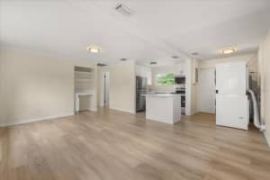 4073 NIMONS STREET, ORLANDO, FL 32811 - MLS#MFRO6392110