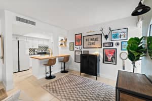 250 BANANA RIVER DRIVE, MERRITT ISLAND, FL 32952 - MLS#MFRO6392120