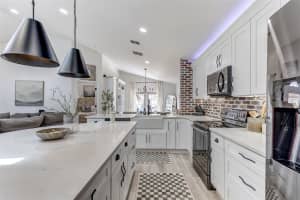 814 BRIGHTVIEW DRIVE, LAKE MARY, FL 32746 - MLS#MFRO6392310