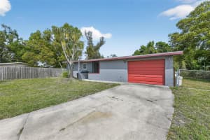 3655 Lalani Way Sarasota, FL 34232 - Off Market