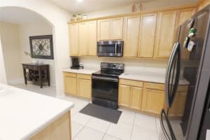 2082 CHATHAM PLACE DRIVE, ORLANDO, FL 32824 - MLS#MFRO6392595