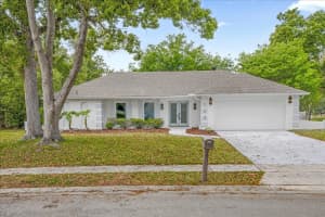 100 COUNTRYSIDE DRIVE, LONGWOOD, FL 32779 - MLS#MFRO6392628