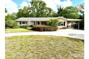 6741 Sadler Rd, MOUNT DORA