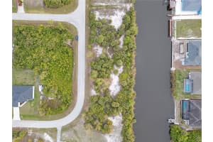 14246 FORT WORTH CIRCLE, PORT CHARLOTTE, FL 33981 - MLS#MFRO6392721