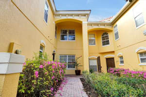 7259 REGINA WAY, ORLANDO, FL 32819 - MLS#MFRO6392723