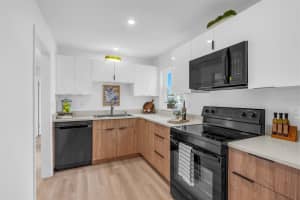 3317 LIPSCOMB PLACE, ORLANDO, FL 32805 - MLS#MFRO6392775