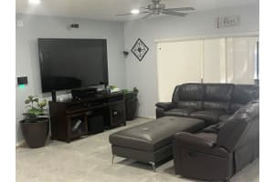 9260 164TH STREET, PALMETTO BAY, FL 33157 - MLS#MFRO6392776