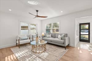 426 SUNRISE COURT, ORLANDO, FL 32803 - MLS#MFRO6392809