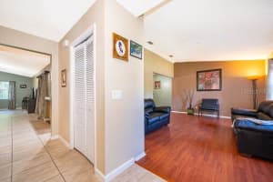 612 RIVERWOODS CIRCLE, ORLANDO, FL 32825 - MLS#MFRO6392840