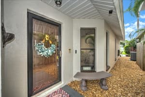 13681 ADMIRAL COURT, FORT MYERS, FL 33912 - MLS#MFRO6392863