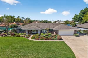 4510 LAKE GEM CIRCLE, ORLANDO, FL 32806 - MLS#MFRO6392900