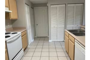 10831 WINDSOR WALK DRIVE, ORLANDO, FL 32837 - MLS#MFRO6392909