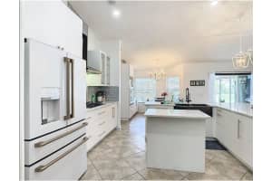 104 SANDERLING DRIVE, WINTER HAVEN, FL 33881 - MLS#MFRO6392989