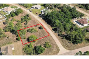827 WARREN STREET, LEHIGH ACRES, FL 33974 - MLS#MFRO6393036