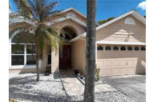 1243 Whispering Winds Ct, APOPKA