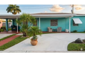 10945 PERRY DRIVE, MIAMI, FL 33176 - MLS#MFRO6393061
