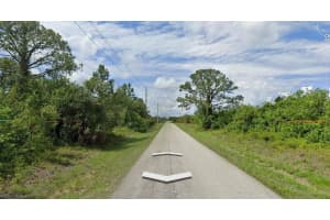 1606 MOORE AVENUE, LEHIGH ACRES, FL 33972 - MLS#MFRO6393084