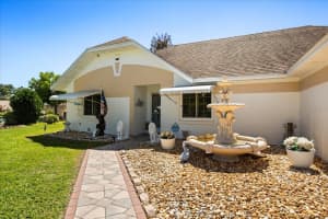 5501 LOMA VISTA DRIVE, DAVENPORT, FL 33896 - MLS#MFRO6393097