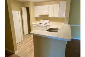 1989 SUMMER CLUB DRIVE, OVIEDO, FL 32765 - MLS#MFRO6393103