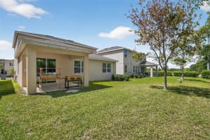 11406 WARREN OAKS PLACE, RIVERVIEW, FL 33578 - MLS#MFRO6393110