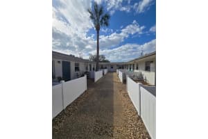 500 75TH AVENUE, ST PETERSBURG, FL 33702 - MLS#MFRO6393112