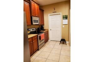 8520 BROKEN WILLOW COURT, TAMPA, FL 33647 - MLS#MFRO6393218