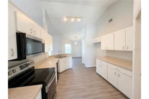 6371 HAMPTON POINTE CIRCLE, LAKELAND, FL 33813 - MLS#MFRO6393250