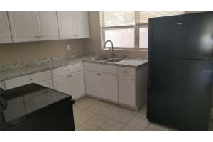 10910 15TH STREET, TAMPA, FL 33612 - MLS#MFRO6393275