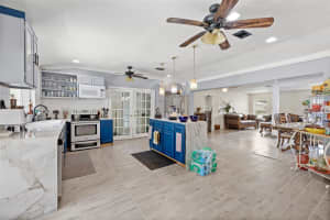 7033 TALLOWTREE LANE, ORLANDO, FL 32835 - MLS#MFRO6393318